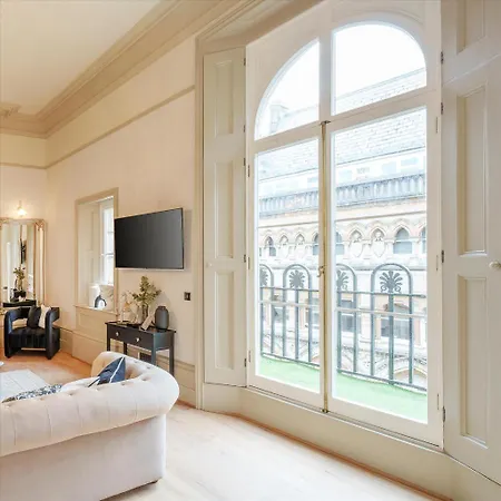 The Sovereign At The Bank Of England Apartmán